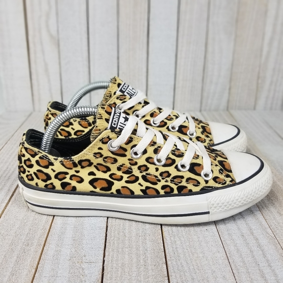 leopard print converse size 6